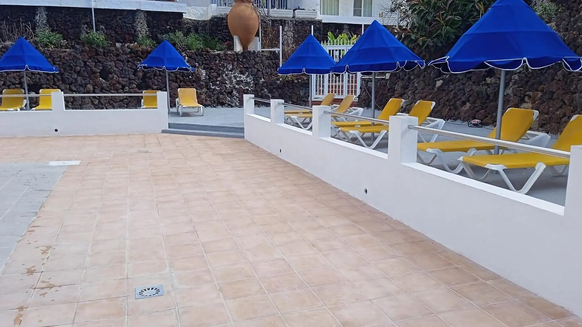 A T Suite Costa Del Silencio Spain